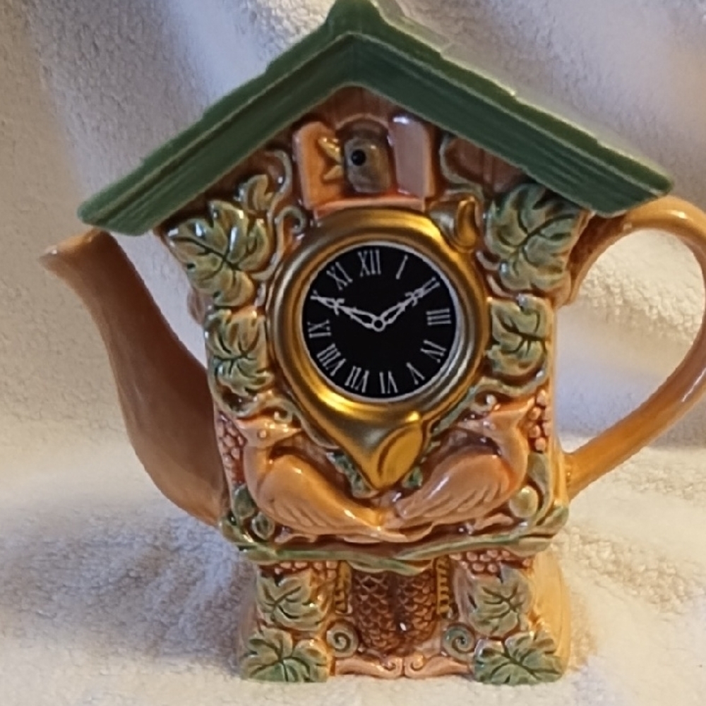 Ceramic Teapot with Clock and Bird Design